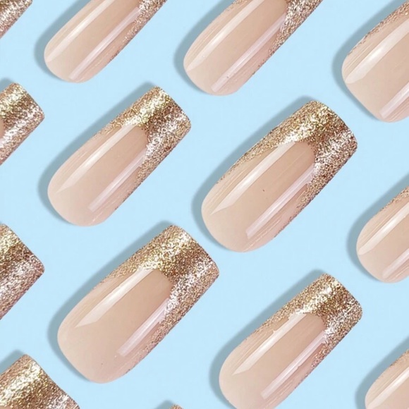 24pcs Extra Long Golden Metallic French False Nails, Shiny & Glamorous Nail Art - Picture 3 of 4